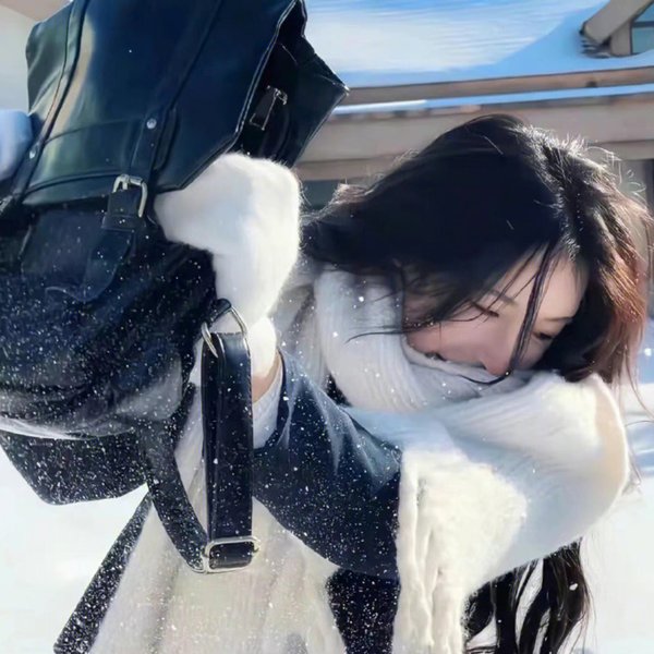 她在梦中跳舞